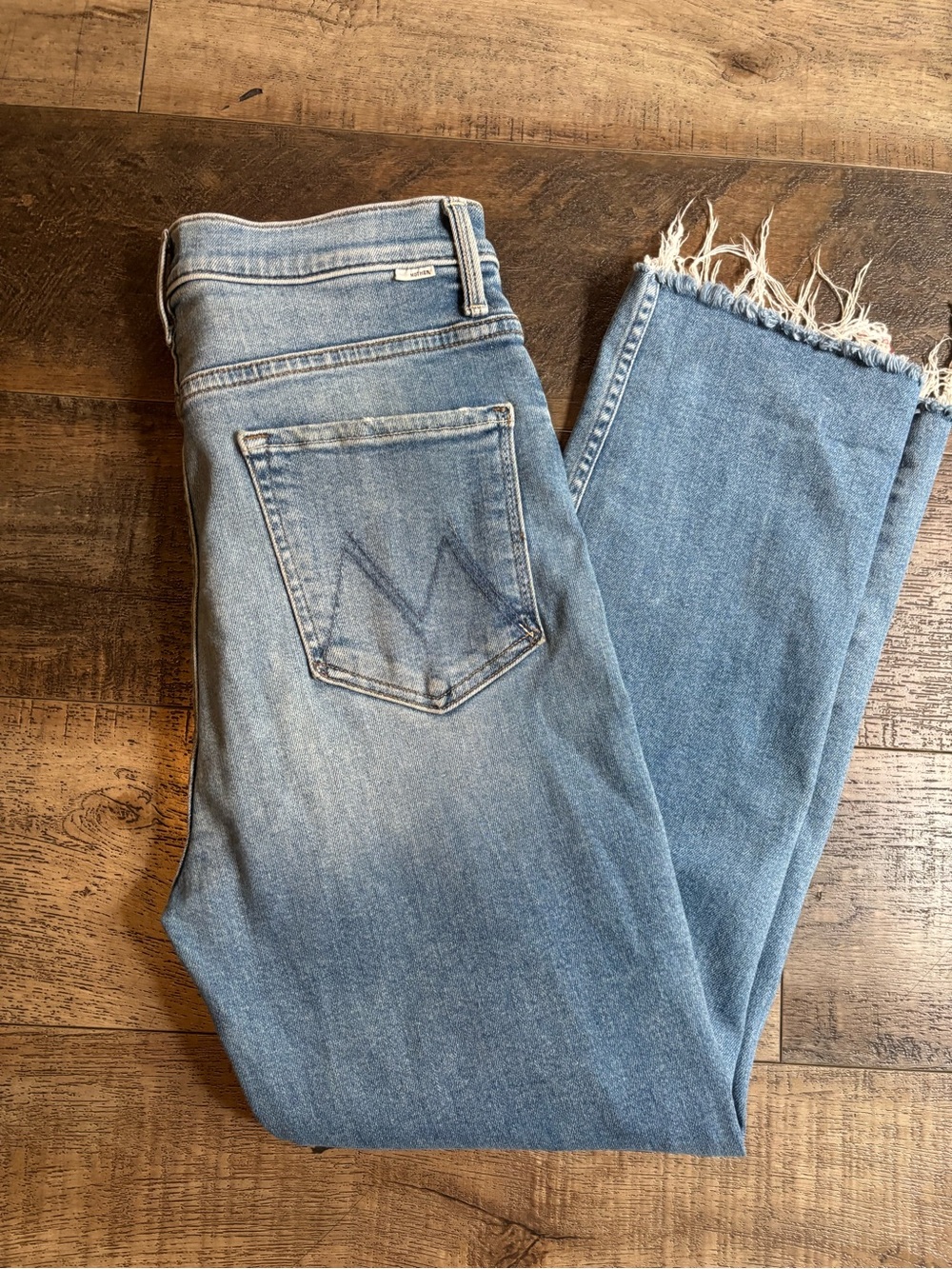 MOTHER Light Blue Cropped Frayed-Hem Jeans